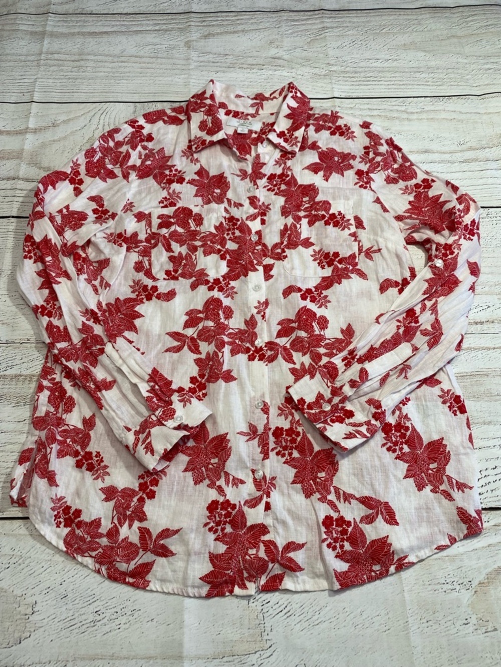 Charter Club Luxury Red Floral Linen Button-Up Long sleeve Shirt Medium